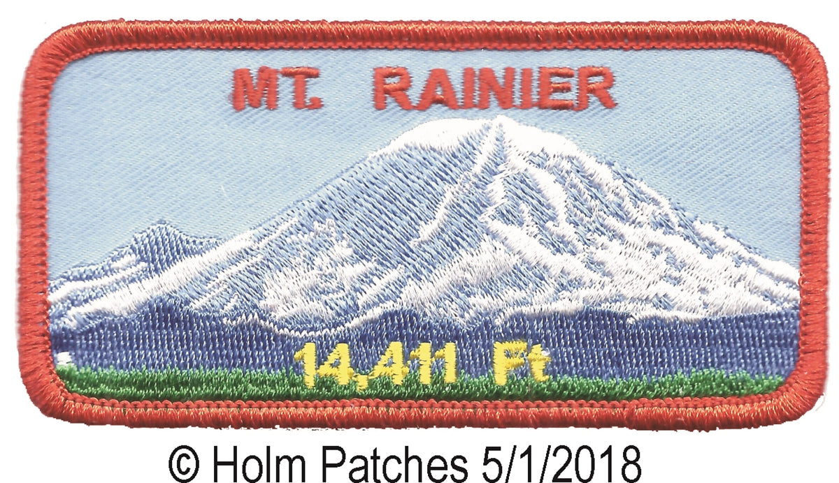 MT. RAINIER souvenir embroidered patch.