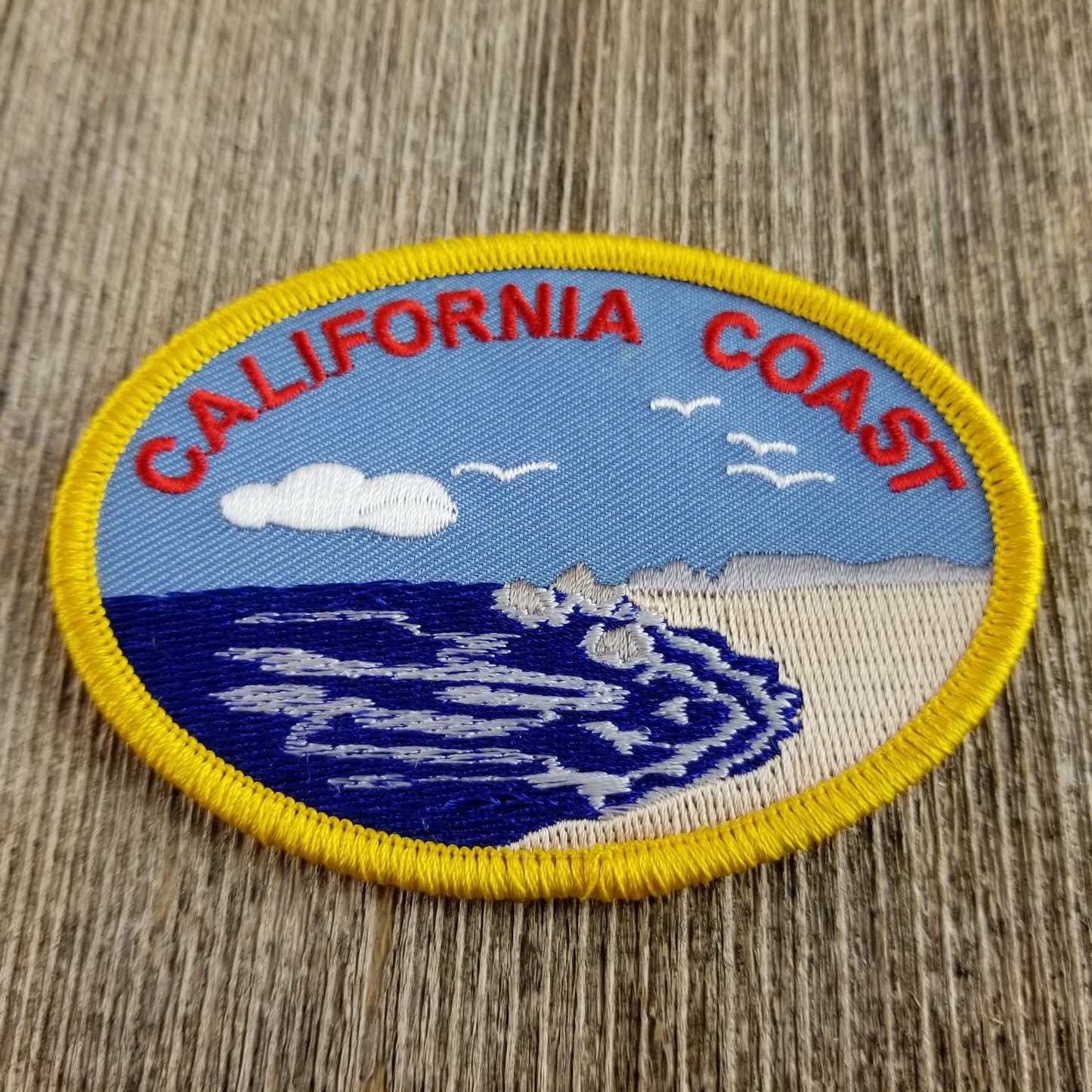 California Patch - California Beach - Ocean Coast Souvenir Badge Emblem Applique