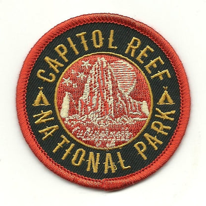 Capitol Reef National Park Patch- Utah Travel Patch Iron On - UT Souvenir Patch - Embellishment Applique - Circle 2.5" Travel Gift