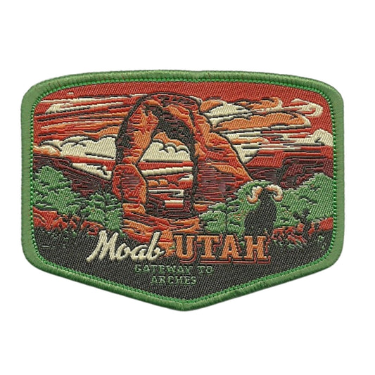 Utah Patch – Moab UT – Gateway to Arches – Travel Patch Iron On – UT Souvenir Patch – Applique – 3″ Travel Gift Embellishment