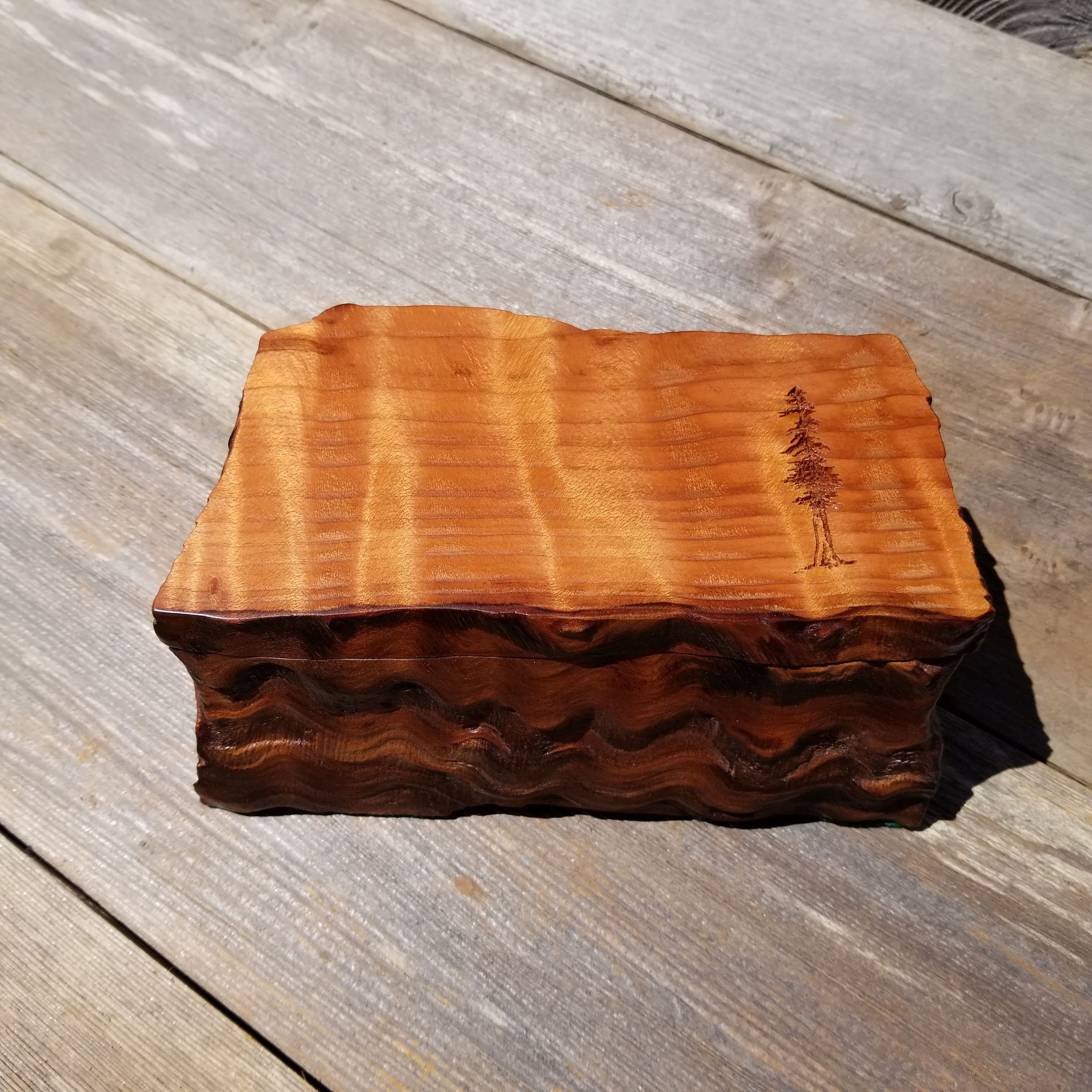 Outlets Live Edge Jewelry Box