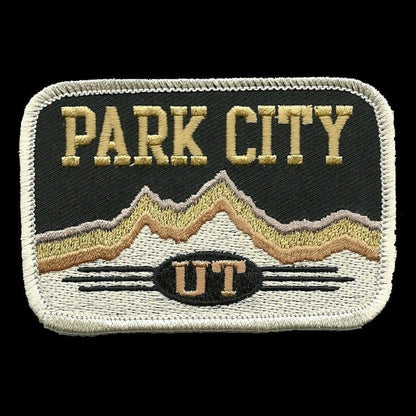 Park City Utah Patch – UT Mountains – Vintage Retro Travel Patch Iron On – UT Souvenir Patch – Embellishment Applique – Travel Gift 3.5″